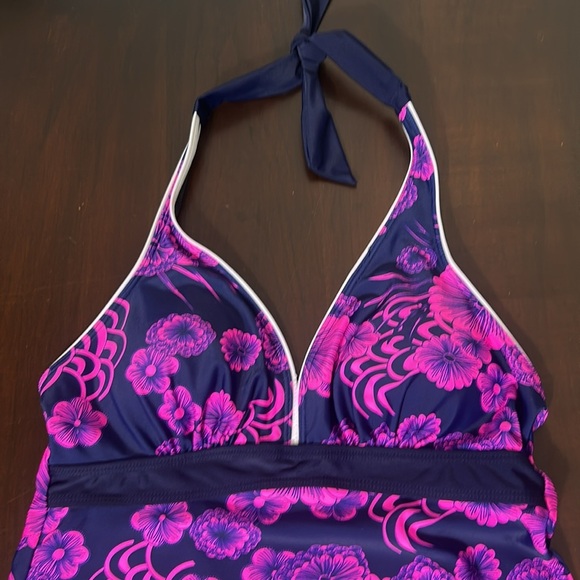 Floral Purple and Navy 2 Piece Tankini Halter Top and Skort Swimsuit Women Sz. S - Picture 4 of 12